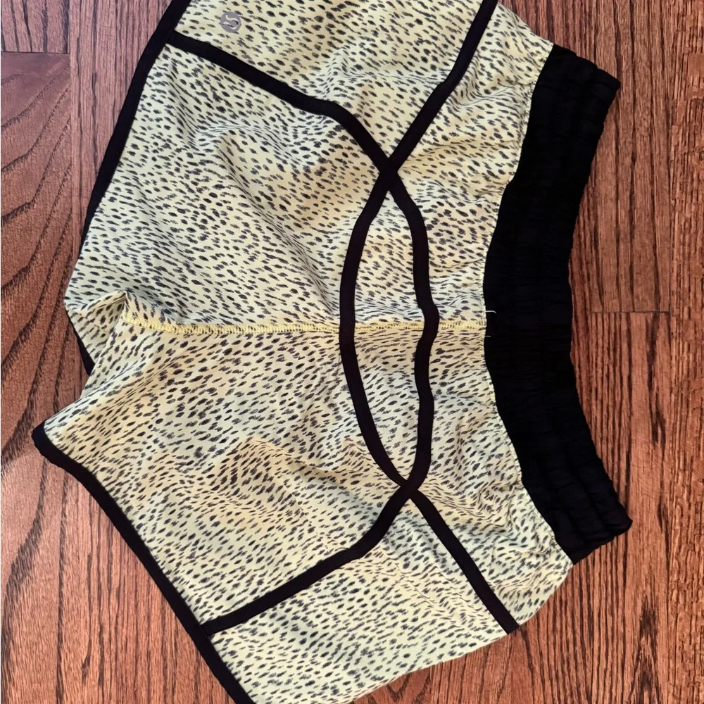 lululemon athletica Yellow and Black Athletic Shorts - Picture 2 of 2